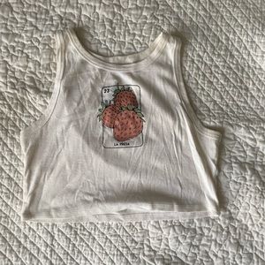 Cropped tank with graphic design